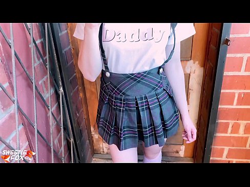 ❤️ Skólastúlka sýgur pikinn sinn djúpt og ríða í staðinn fyrir kennslustundir. ❤️❌ Klám á is.sayhentai.ru ❤