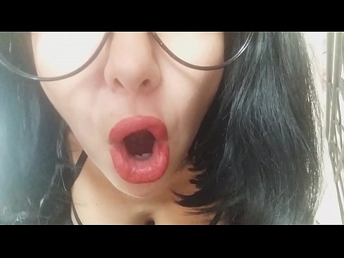 ❤️ Elskan, stjúpmamma þín leyfir þér ekki að fara í skólann í dag... ég þarfnast þín of mikið... ❤️❌ Klám á is.sayhentai.ru ❤