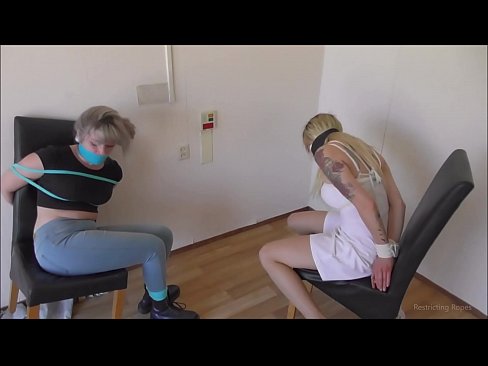❤️ Fíkill / bundin og kæfð / stúlka í neyð ❤️❌ Klám á is.sayhentai.ru ❤